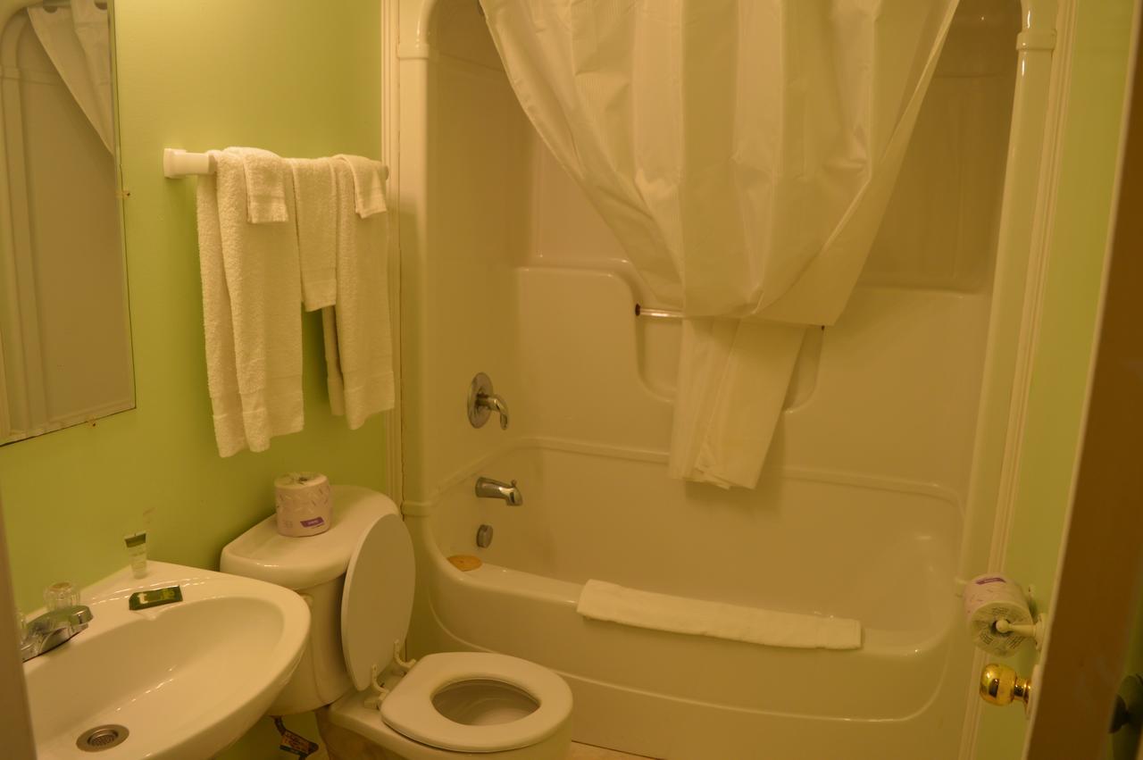 جيلف Parkview Motel المظهر الخارجي الصورة